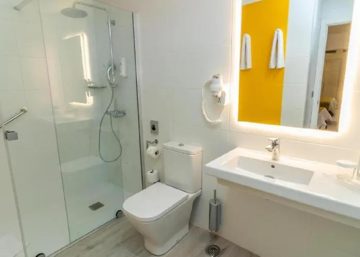 Hotel Urbansea Atlanta 3*