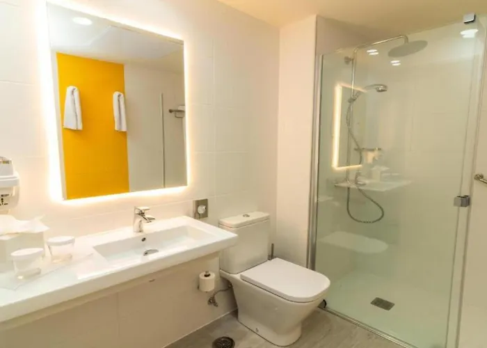 Urbansea Atlanta Hotel