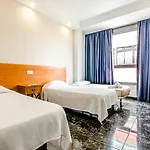 Urbansea Atlanta Hotel 3*