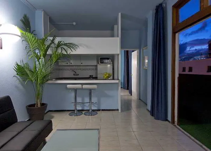 Urbansea Atlanta Hotel 3*