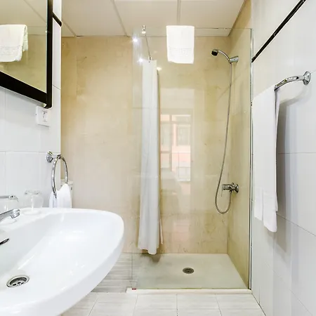 Urbansea Atlanta Hotell 3*