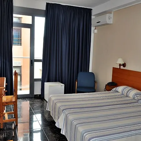 Hotel Urbansea Atlanta 3*