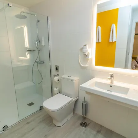 Urbansea Atlanta Hotel